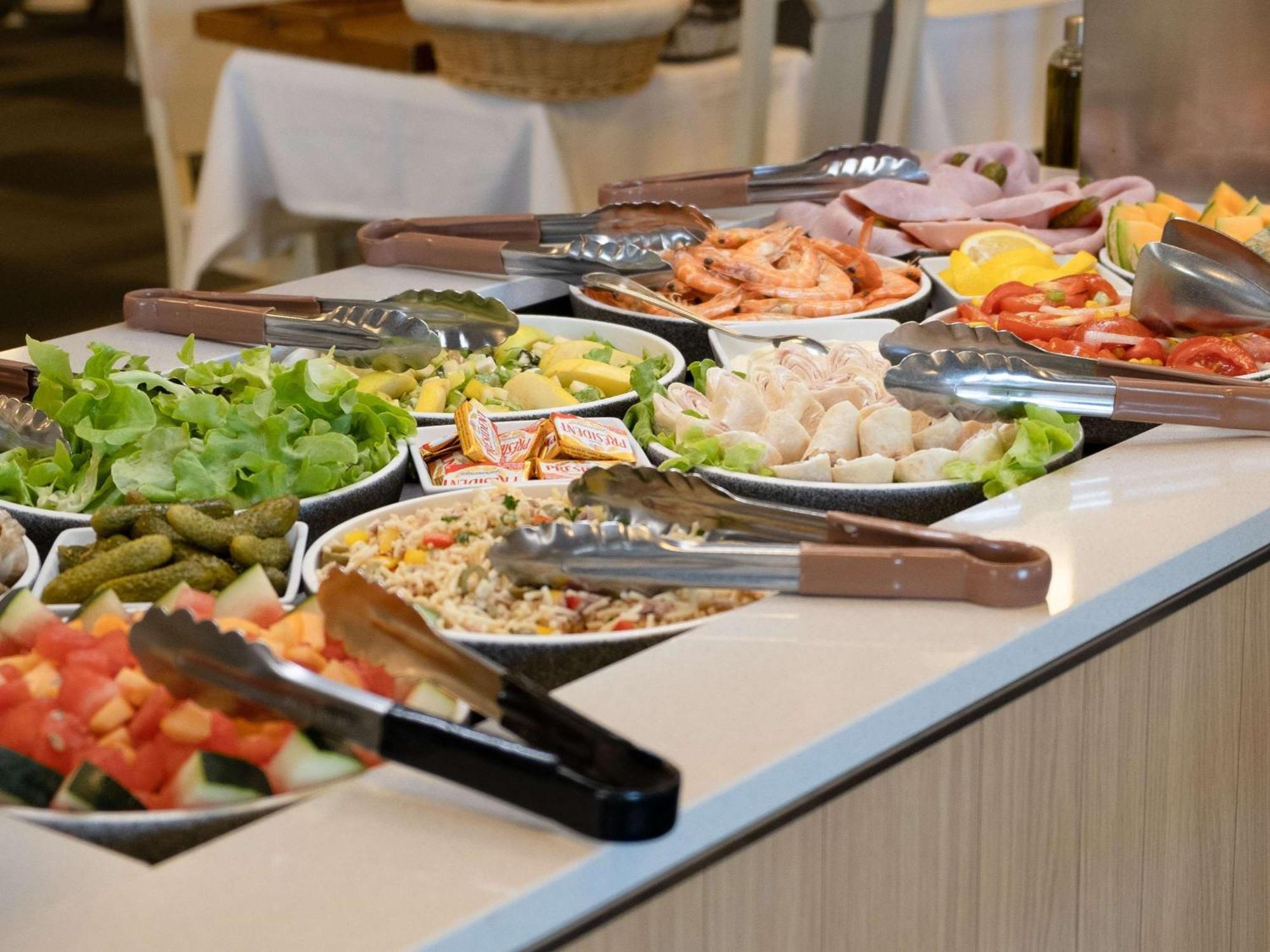 Отель Ibis Styles Dax Centre Экстерьер фото