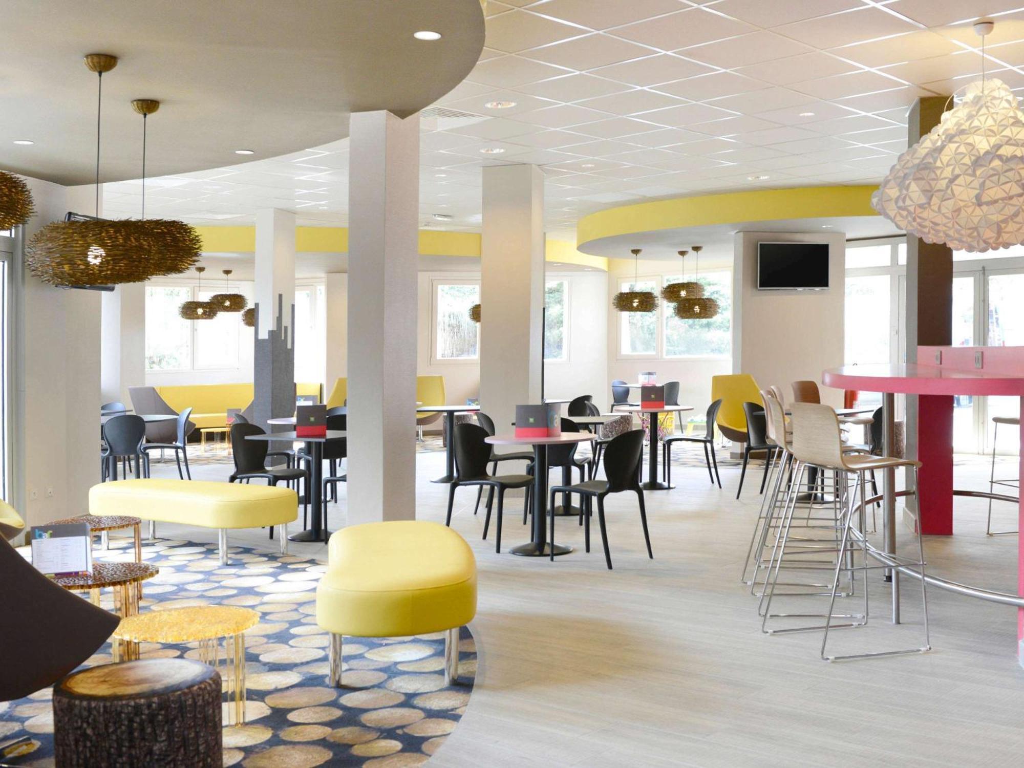 Отель Ibis Styles Dax Centre Экстерьер фото