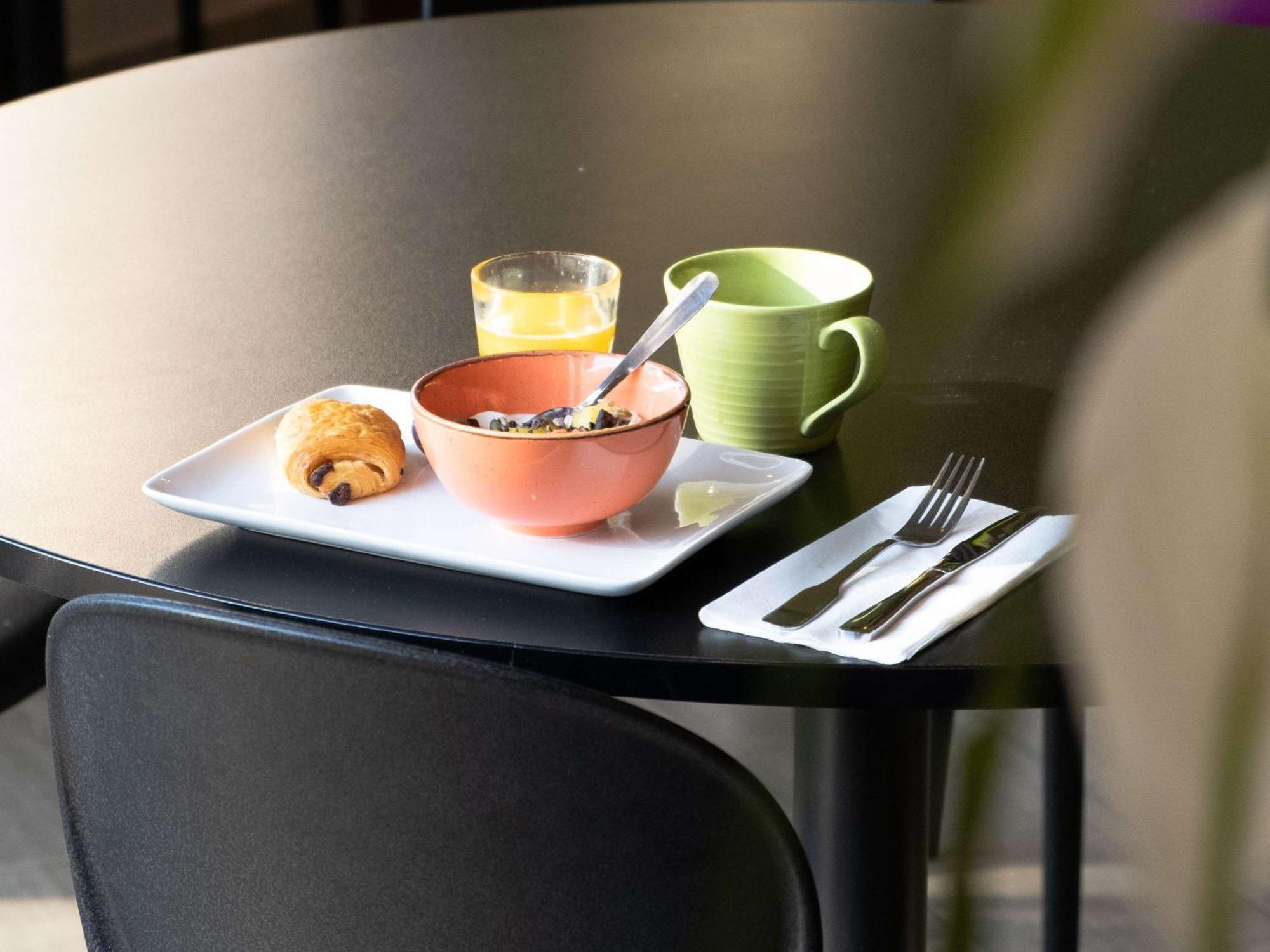 Отель Ibis Styles Dax Centre Экстерьер фото