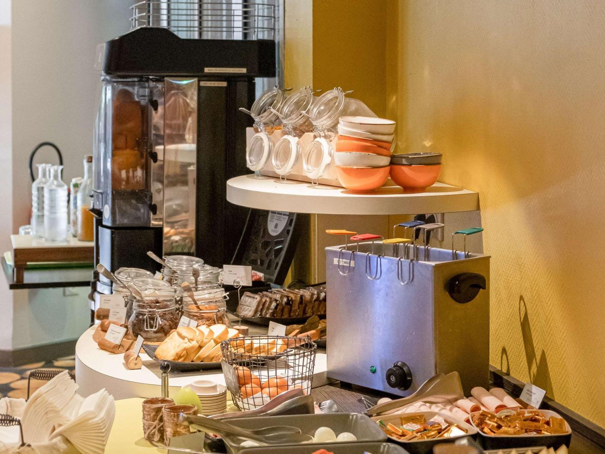 Отель Ibis Styles Dax Centre Экстерьер фото